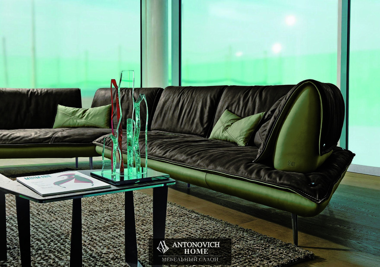 Gamma Escape Leather Sectional Sofa, view 4