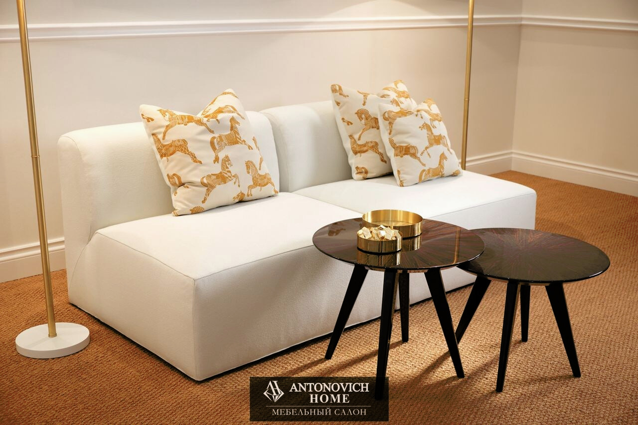 Roger Sofa by Dom Edizioni, view 8