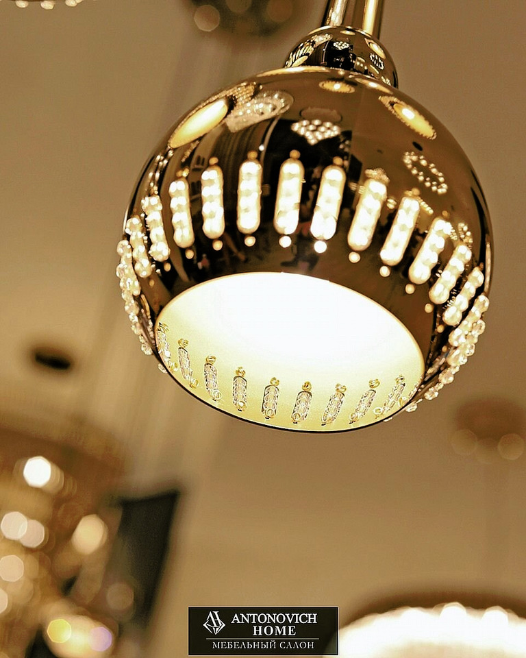 Crystaline Pendant by Castro Lighting, view 3