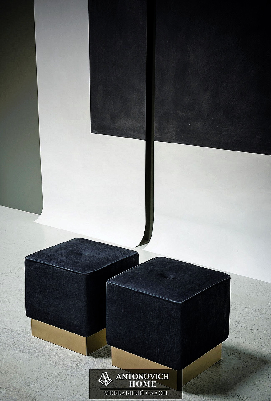 Baxter Anais Ottoman, view 4