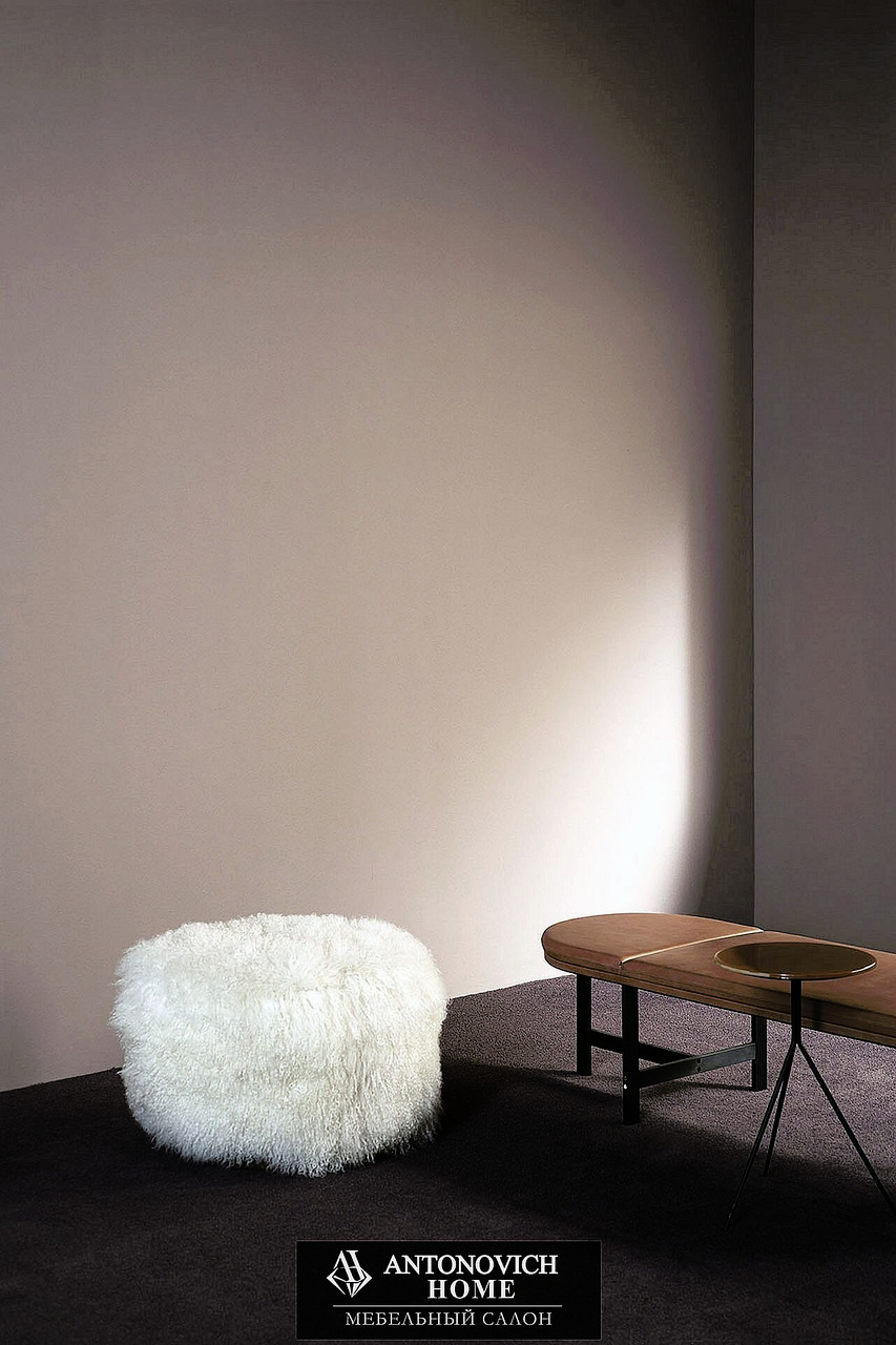 Baxter Anais Ottoman, view 3
