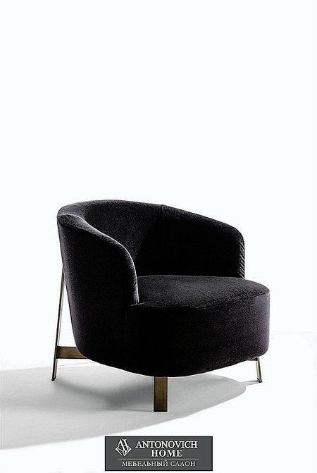 Porada Copine Steel Armchair, view 4