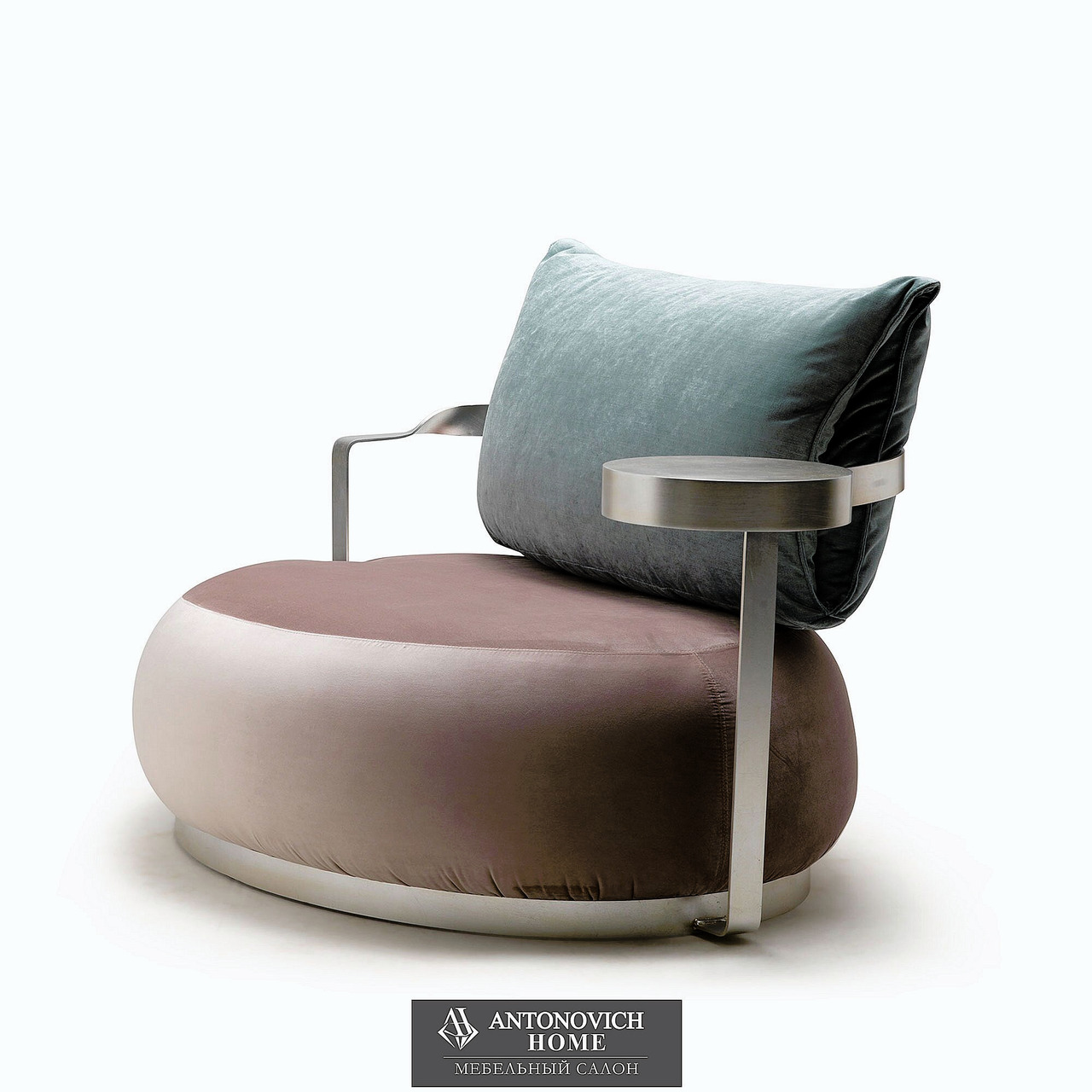 CorteZari Botero Armchair, view 4