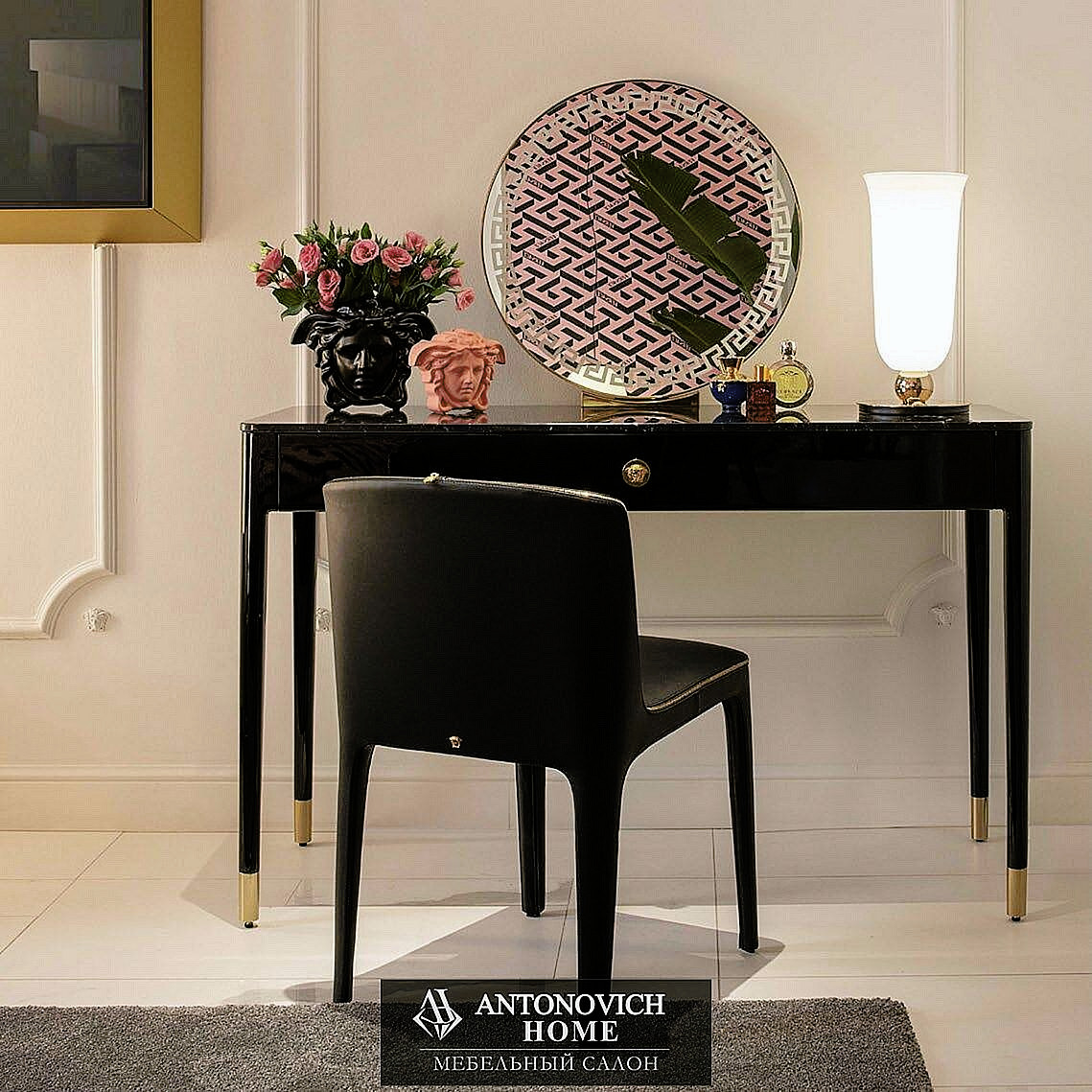 Versace Home Bedroom 2021, view 2