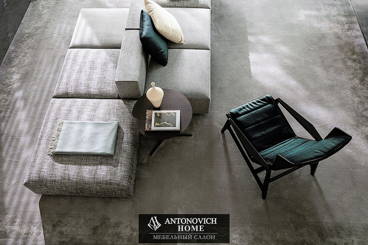 Molteni Group Freestyle Sofa, view 2