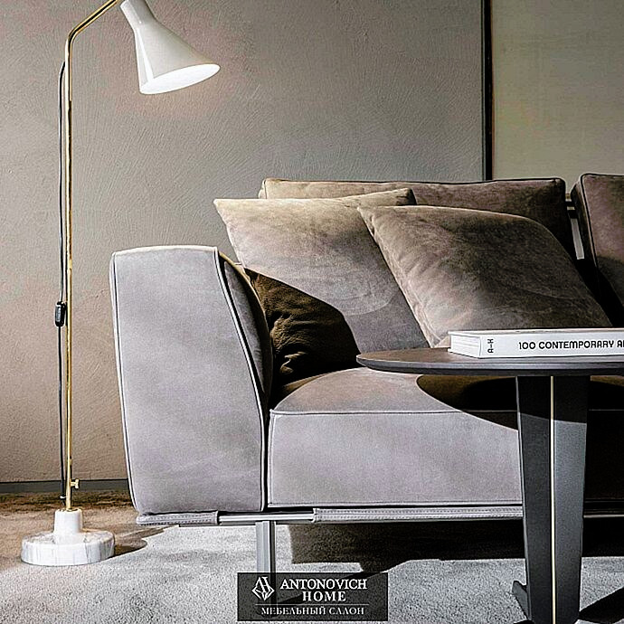 Molteni&C Gregor Modular Sofa, view 4