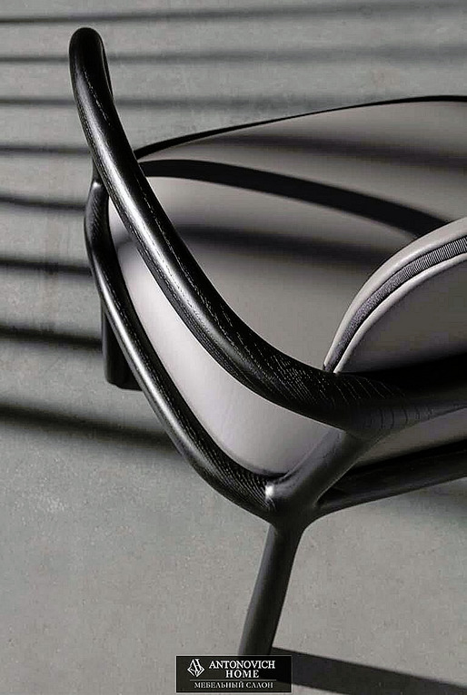 MC Meroni & Colzani Dining Furniture, view 6