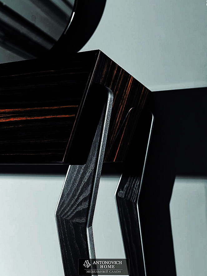 MC Meroni & Colzani Dining Room Furniture, view 3