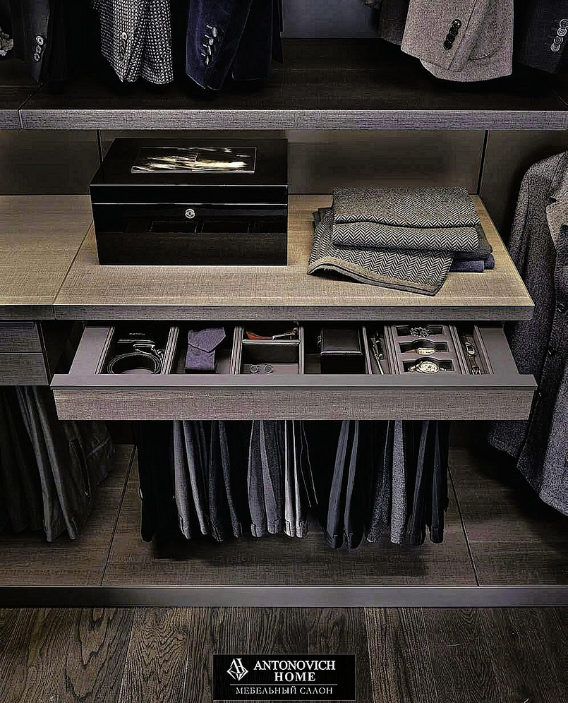 Poliform Ubik Walk-In Wardrobe System, view 19