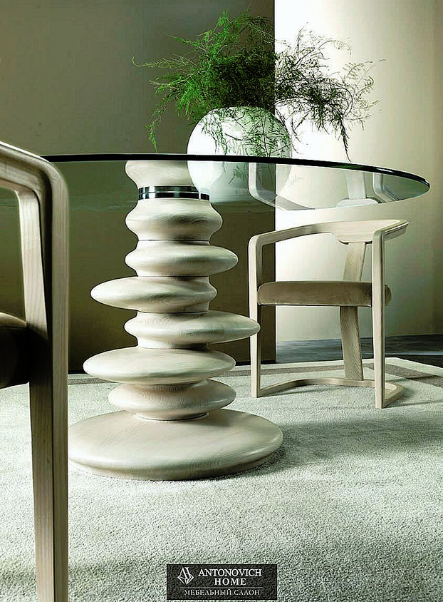Zanaboni Ometto Dining Table, view 2