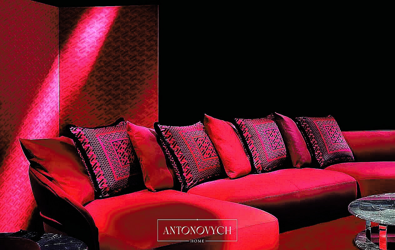 Versace Goddess Sectional Sofa, view 5