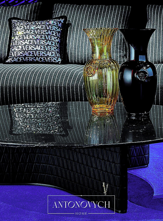 Versace Home V21 Signature Sofa, view 4