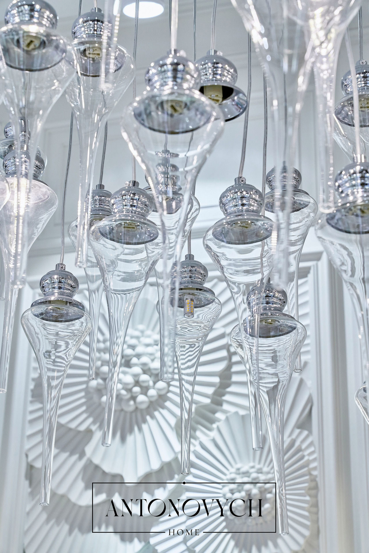 Portafino Chandelier, view 4