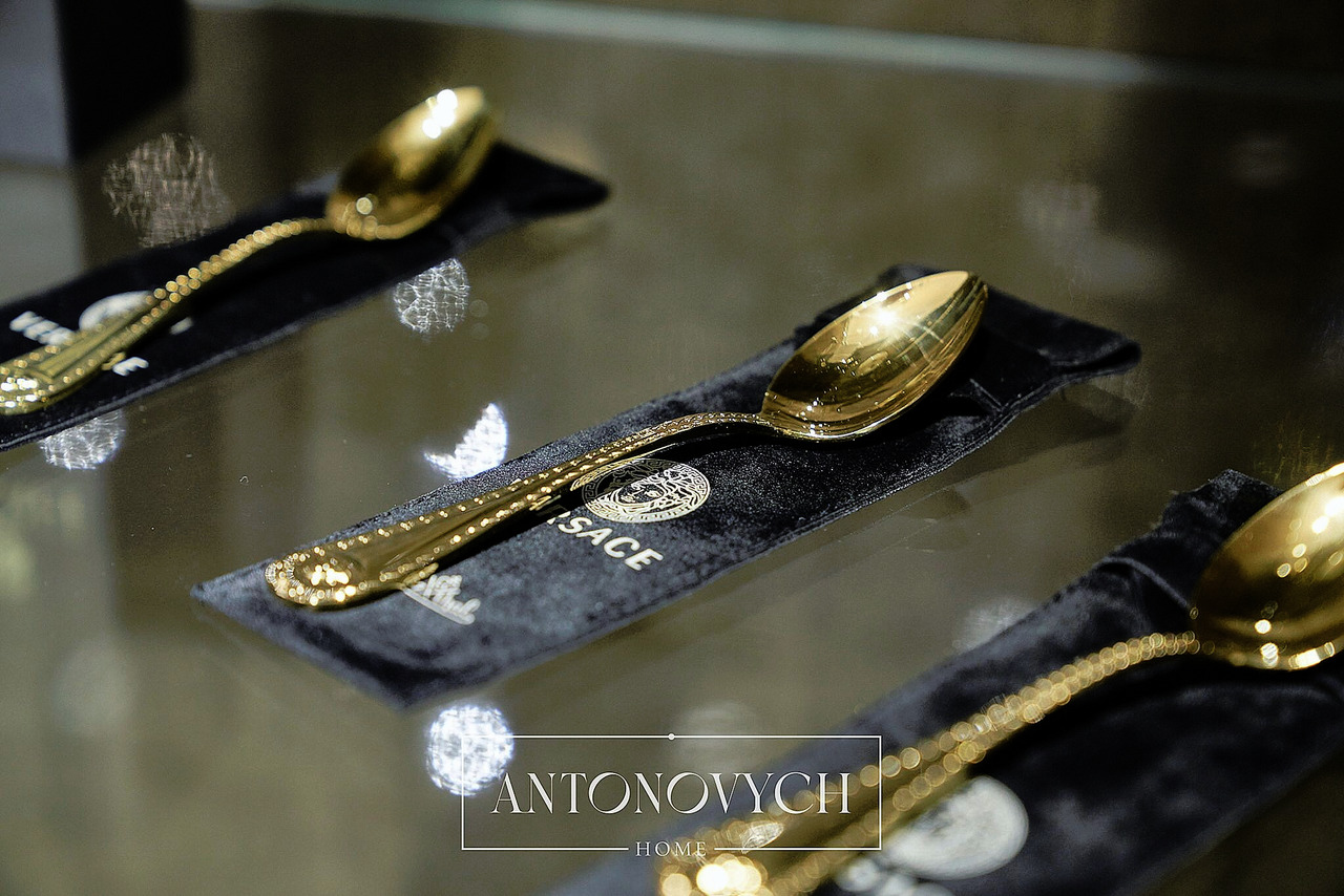 Versace Tableware, view 2