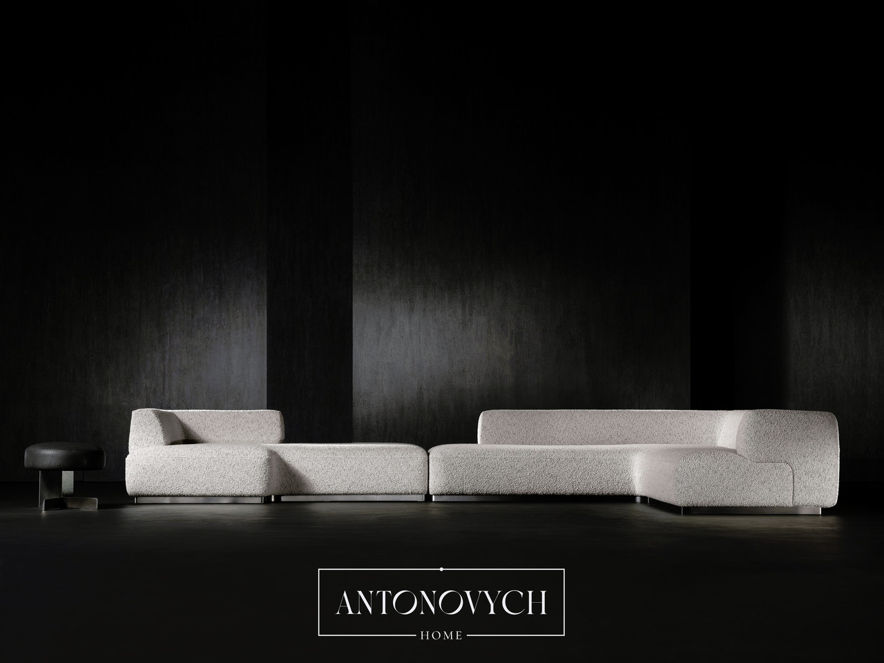 Henge Gentle Sofa, view 4