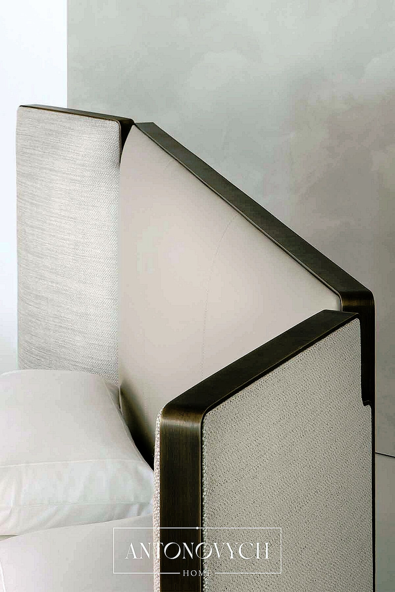 Rugiano Falcon Bedroom, view 4
