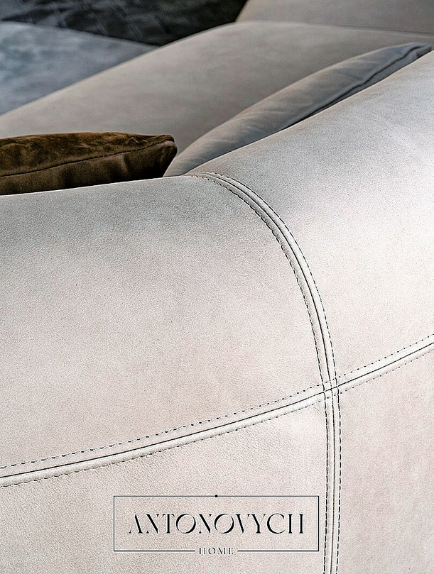 Shake Ego Sofa, view 7