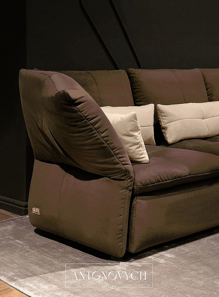 Tonino Lamborghini Casa Tl-2685 Sofa, view 4
