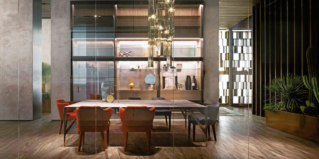 Henge Saetta Dining Table