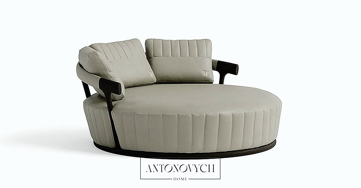 Mora Armchair by Vittoria Frigerio