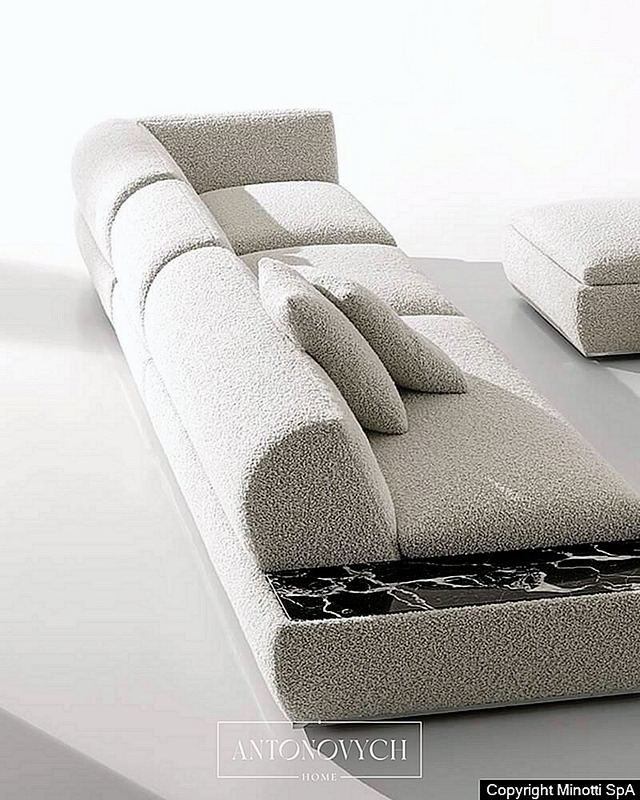 Minotti Supermoon Sofa, view 8