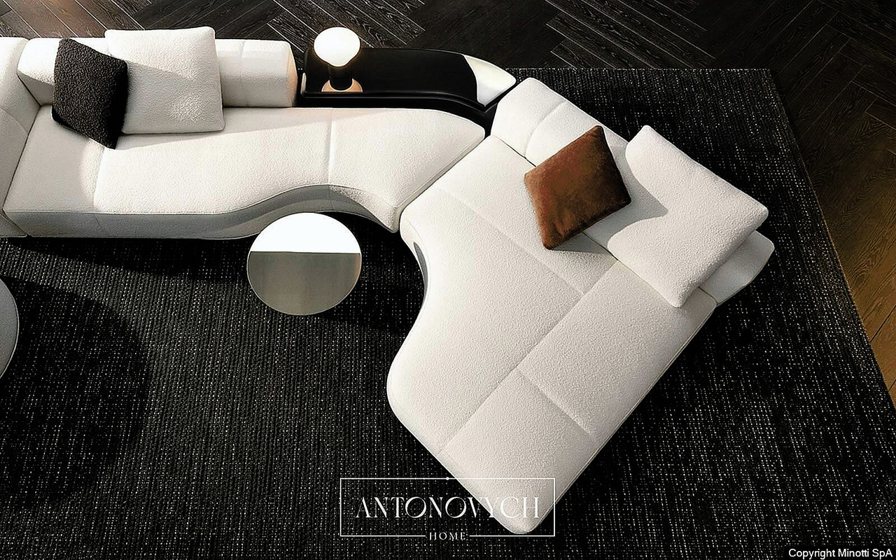 Minotti Yves Sofa, view 2