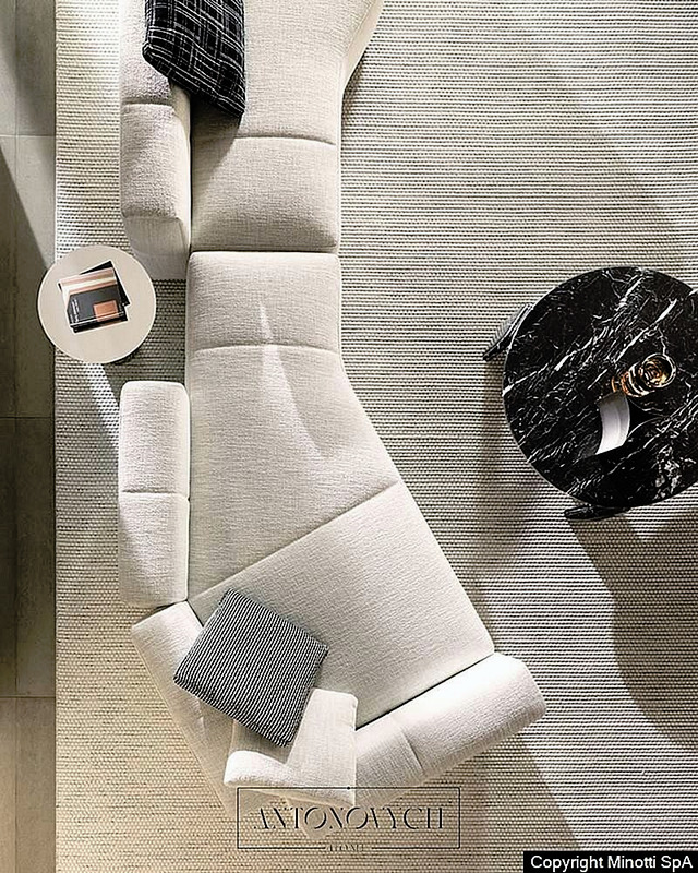 Minotti Yves Sofa, view 14