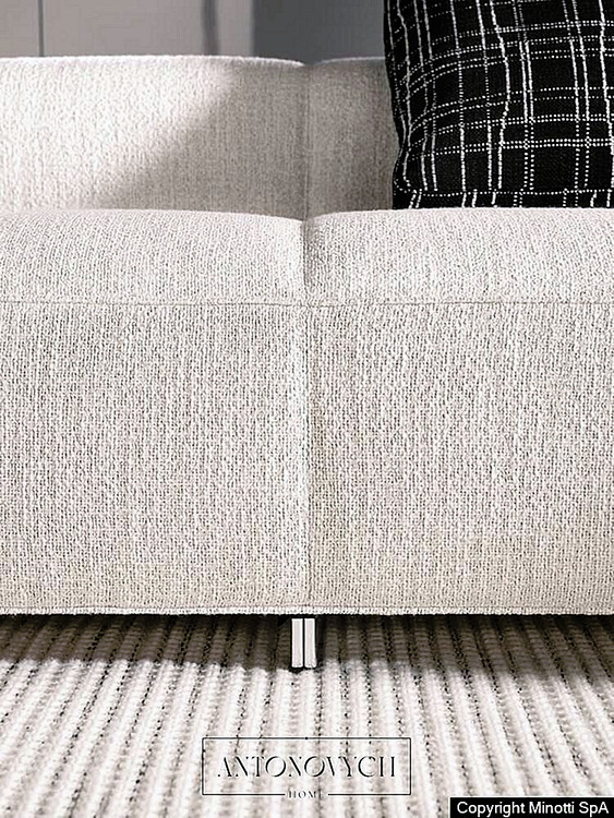 Minotti Yves Sofa, view 17