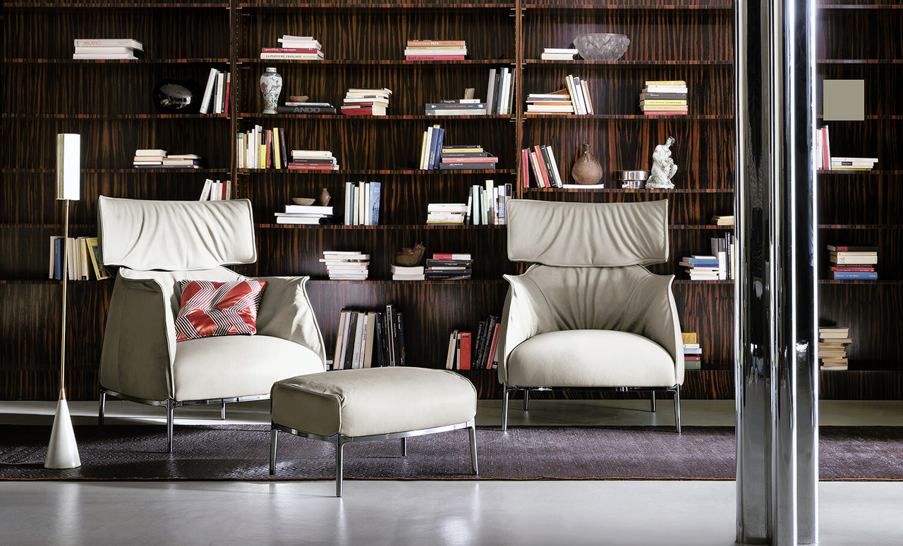 Poltrona Frau Archibald Armchair