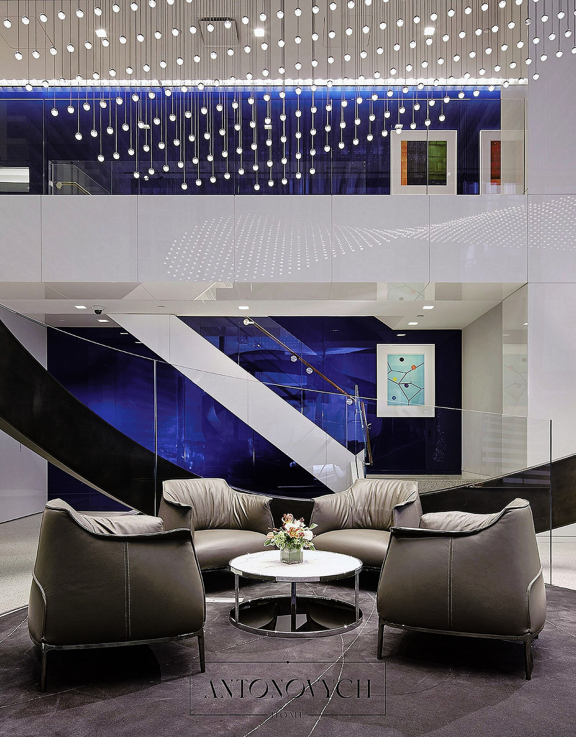 Poltrona Frau Archibald Armchair, view 15